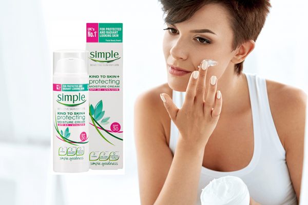 Kem Dưỡng Chống Nắng Simple Kind to Skin Protecting Moisture Cream Spf30 50ml