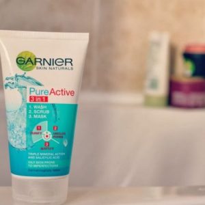 Garnier Pure Active Cleanser 3 In 1 Wash, Scrub, Mask 150Ml