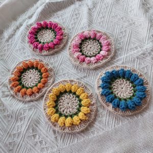 Tea tulip coaster crochet - Easy beginning crochet pattern for everyone
