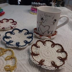 Easy crochet flower coaster tutorial - ( English subtitles)