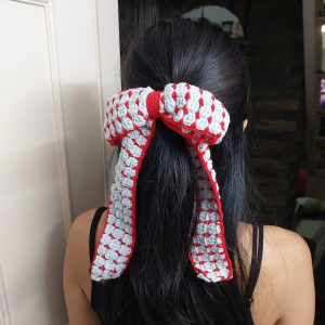 How to Crochet a Bow Hair Tie